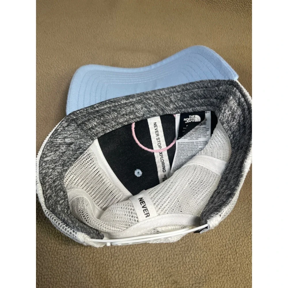 The North Face Light Blue White Mesh Snapback Trucker Hat Graphic Mountain Patch